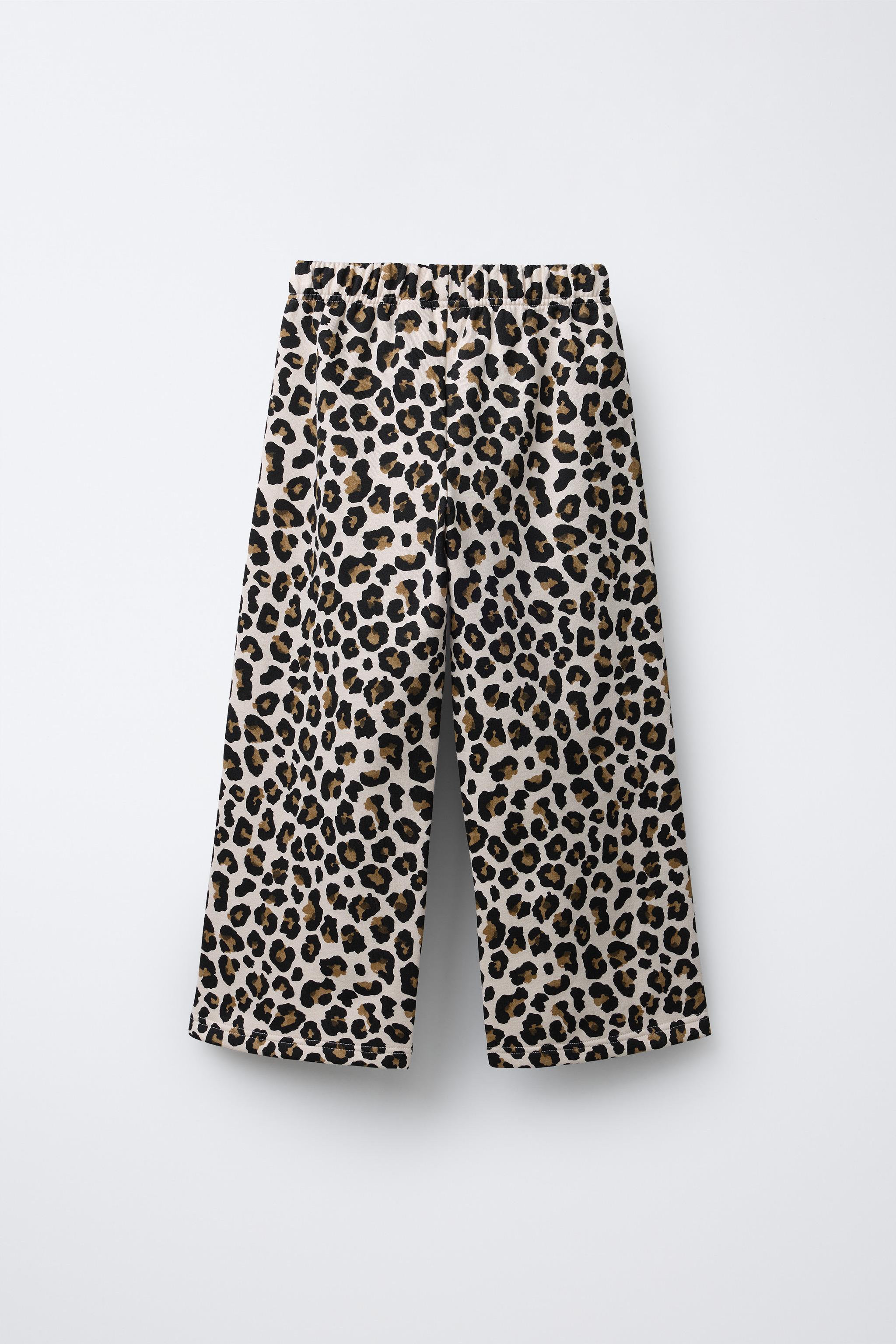 PANTALON EN MOLLETON IMPRIMÉ ANIMALIER